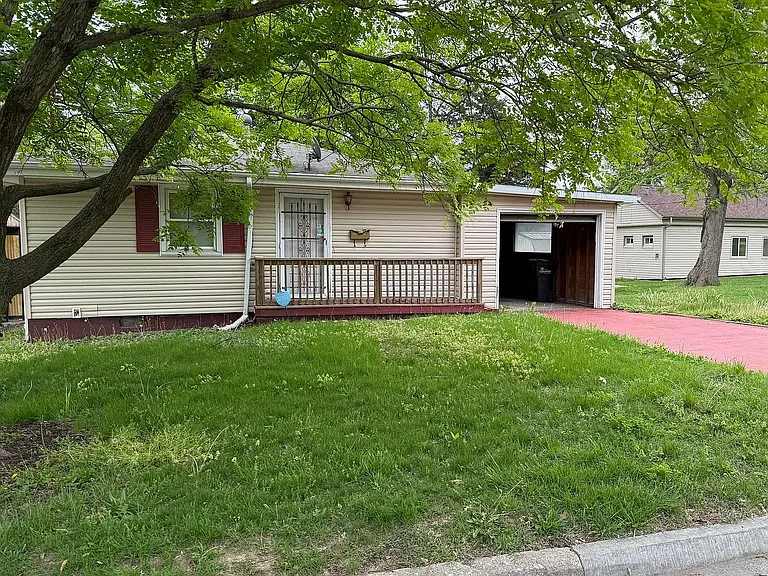 506 Noble Ct — Photo 2