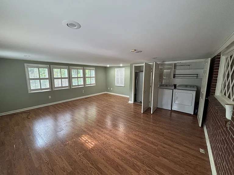 726 Wisteria Dr — Photo 46