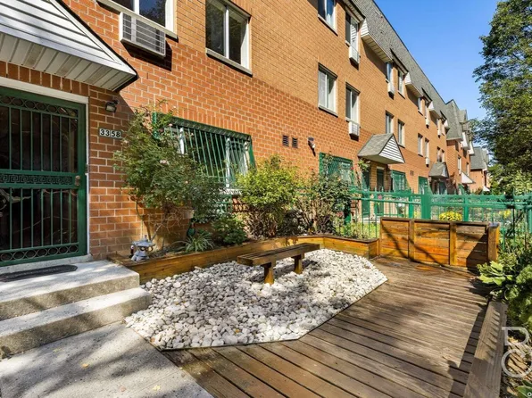 33-58 14th Street, Astoria, NY 11106