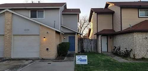 1109 Wales Dr #1 Photo 1
