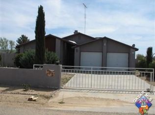 7242 Bay Ave, California City, CA 93505