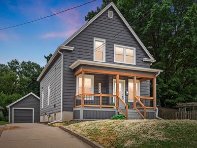 319 East Bolivar AVENUE, Milwaukee, WI, 53207