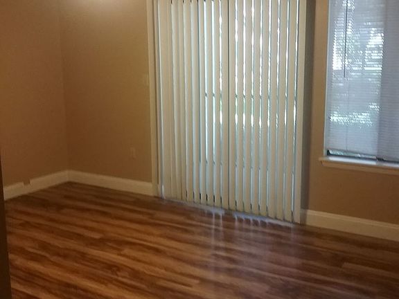 2nd image of 3506 Sable Palm Ln Unit A