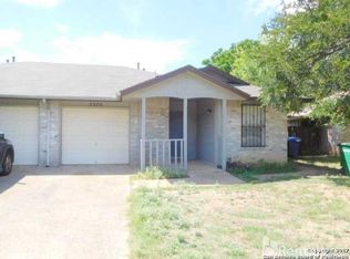 5270 Meadow Rise St, San Antonio, TX 78250
