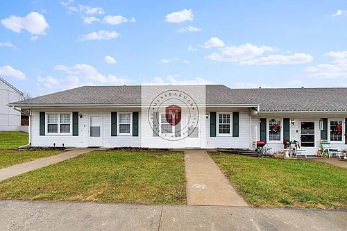 204 N Crest Dr Photo 1