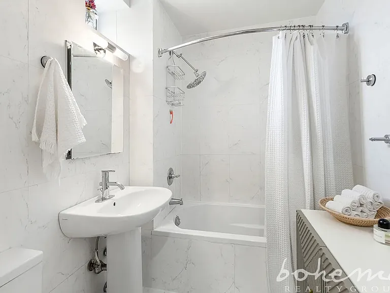 2192 Frederick Douglass Blvd #4W — Photo 5
