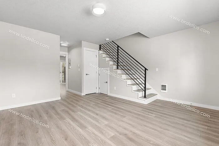8019 SW 35th Ave #3 — Photo 4