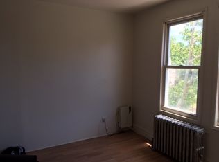 572 15th Ave #2, Newark, NJ 07103