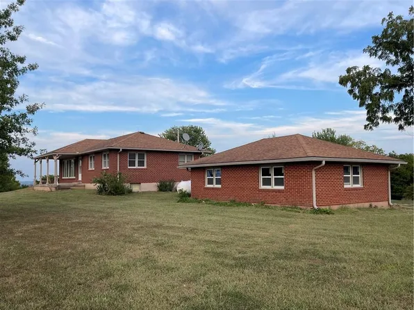 2064 Highway Tt, Bates City, MO 64011