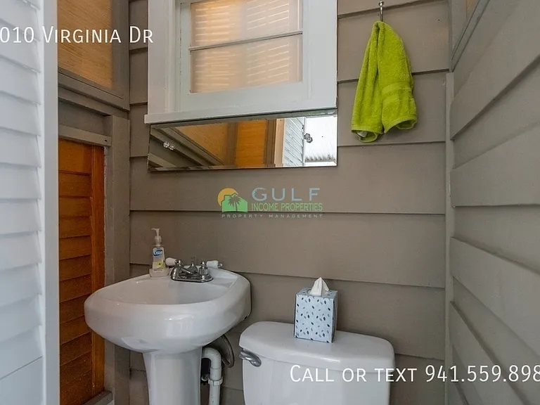 1010 Virginia Dr — Photo 24
