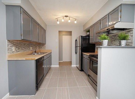 5th image of 1605 Gelhot Dr APT 61