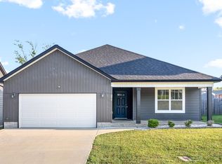 1163 Eagles Nest Ln, Clarksville, TN 37040