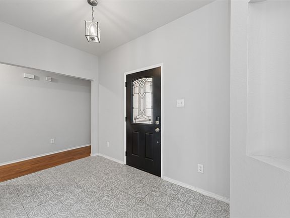 4th image of 4191 Cherry Ridge Dr