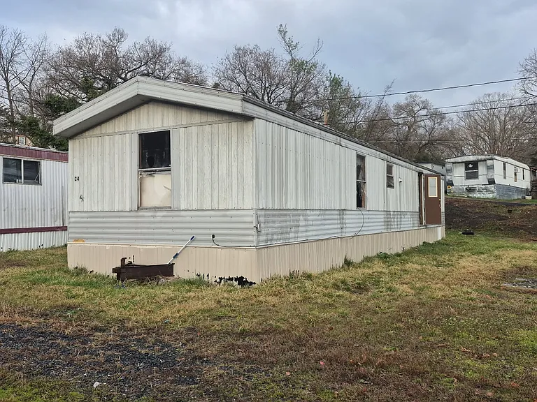 100 Nicholas Dr #C4 — Photo 2
