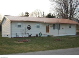 9859 Indian Lake Rd, Byesville, OH 43723