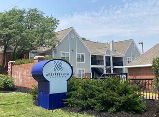 7010 Hascall St #217, Omaha, NE 68106