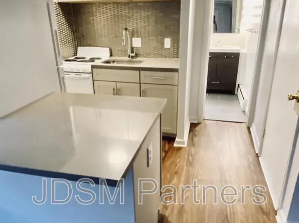 80 S Washington St, Denver, CO