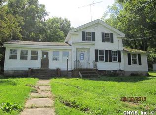 1784 Whiting Rd, Memphis, NY 13112