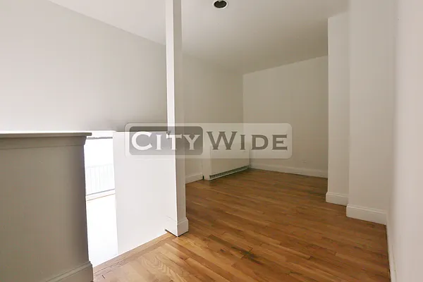 Rented by City Wide Apartments | media 22