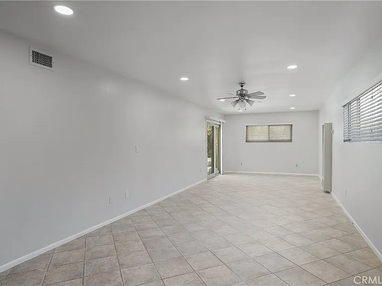 7055 Avenida Leon — Photo 18