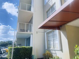 13120 SW 92nd Ave #B-221, Miami, FL 33176