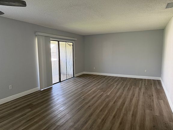 4th image of 703 Haven Pl