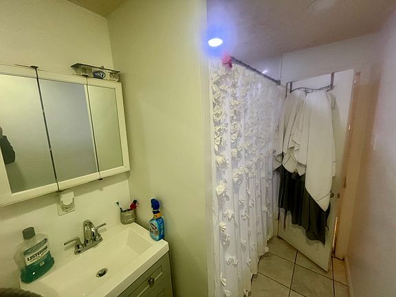 4th image of 50 Lefferts Pl #1