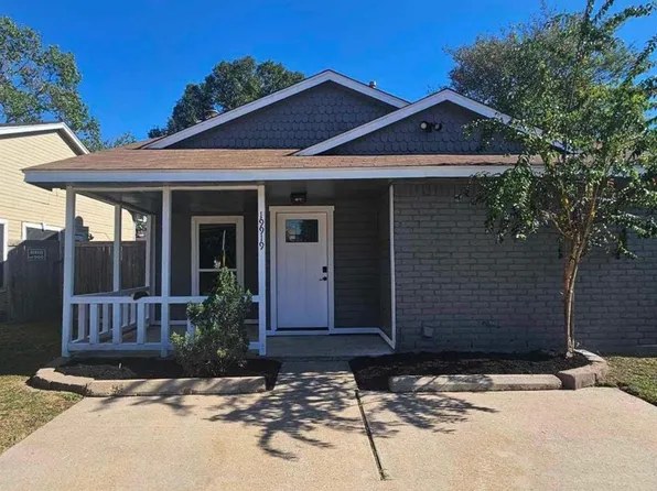 19919 Stoney Haven Drive, Cypress, TX 77433