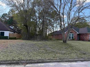 6860 Forest Trail Cir, Beaumont, TX 77713