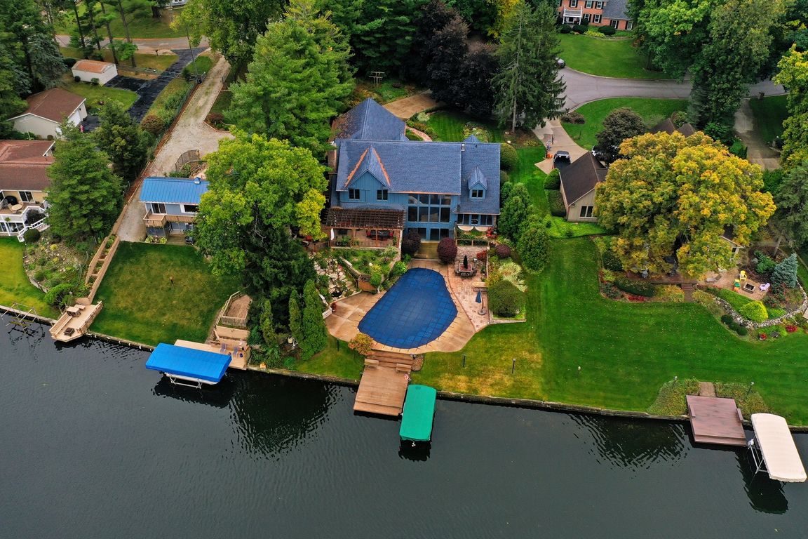 next background image