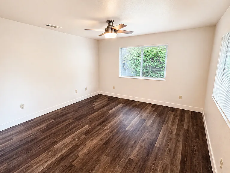 2485 Pillsbury Rd #1-4 — Photo 5