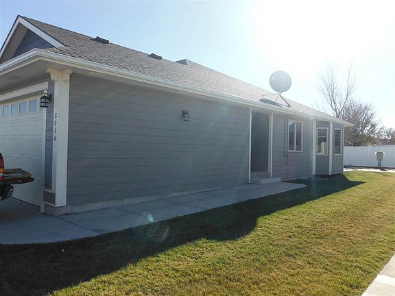 2nd image of 803 Sundown Ct