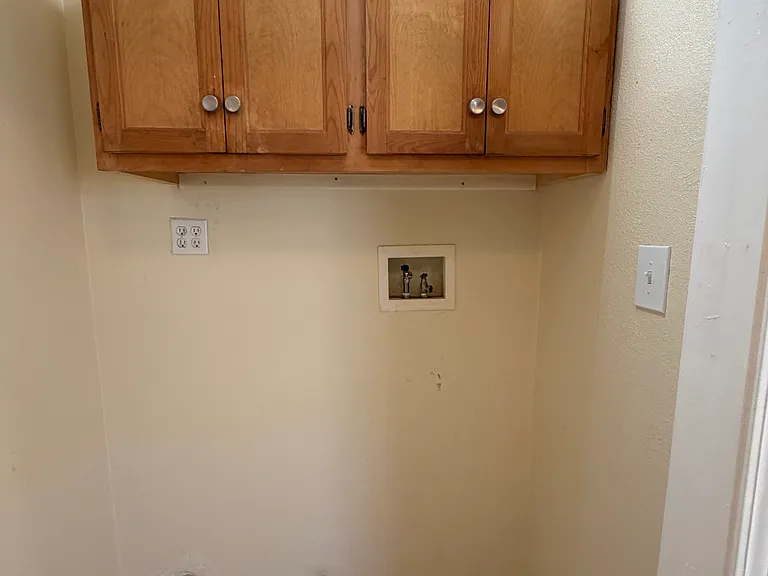 1300 E 108th St #1302 — Photo 10