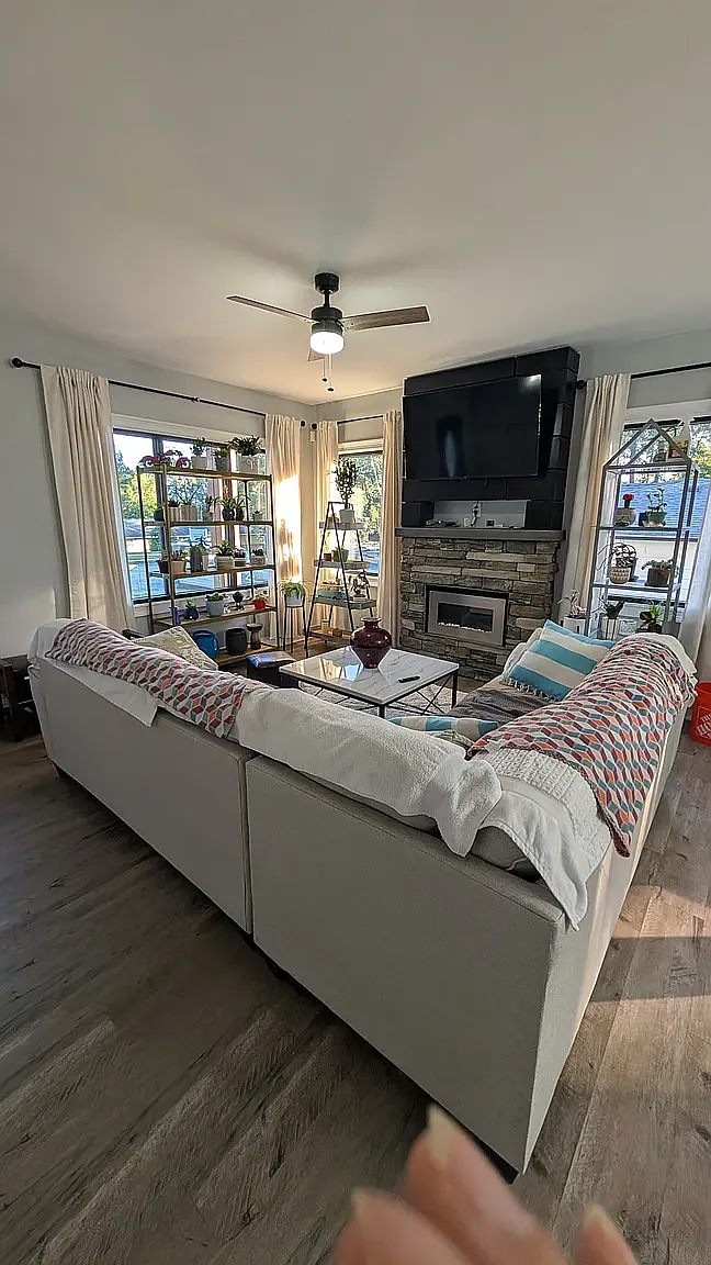 6 bed, 2936 sqft, $4,000 — Photo 4