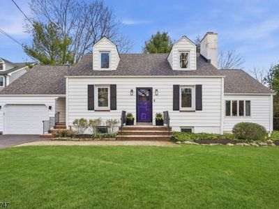 81 MOUNTAIN AVENUE, Mendham, NJ, 07945