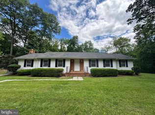 519 Orchard Dale Dr, Clear Brook, VA 22624