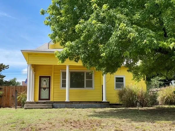 207 Texas St, Woodward, OK 73801