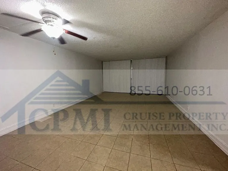 2930 Forest Hills Blvd — Photo 19