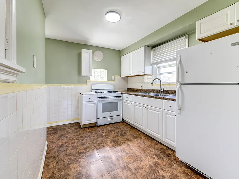 8370 Orchard Ave — Photo 4