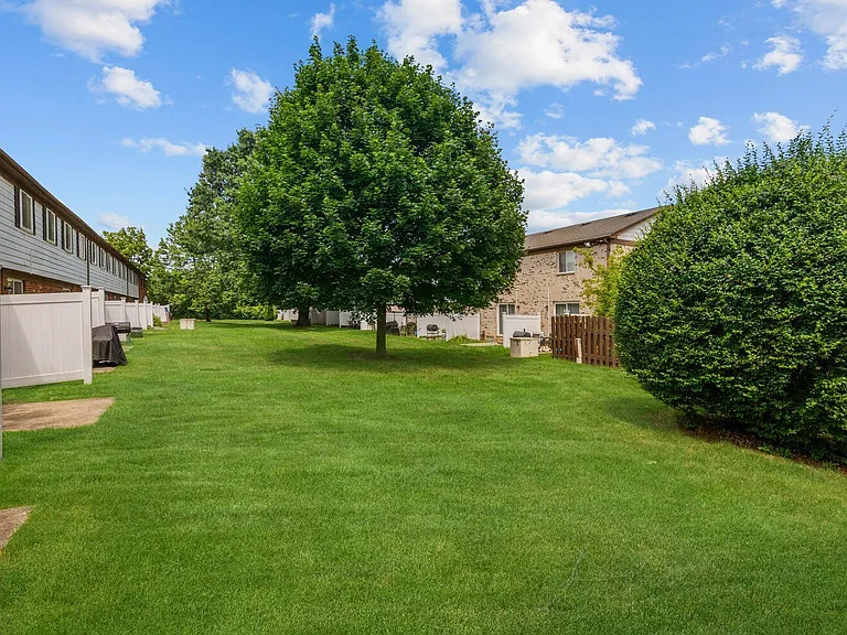 Residences at Grand Blanc Apartments - Grand Blanc, MI — Photo 45
