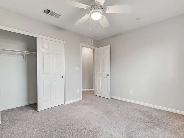 10669 Sariah Skye Ave — Photo 19