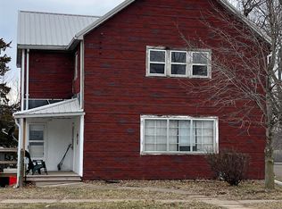 1830 W 2nd St, Ottumwa, IA 52501