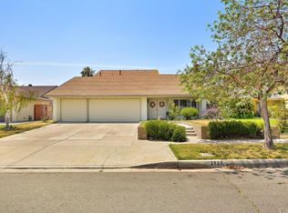 2826 E Walnut St, Ontario, CA 91761