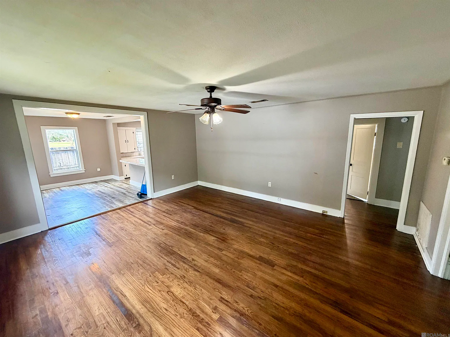 3 bed, 1125 sqft, $1,450 — Photo 4