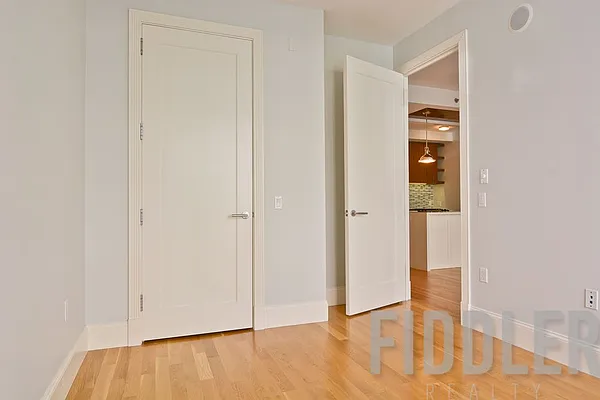 Rented by Fiddler Realty | media 66