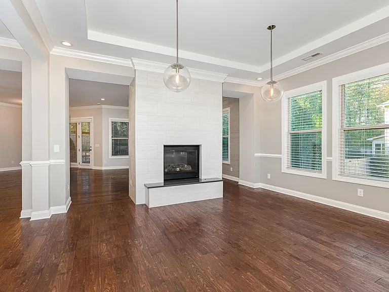 2405 Trenton Park Ln — Photo 9