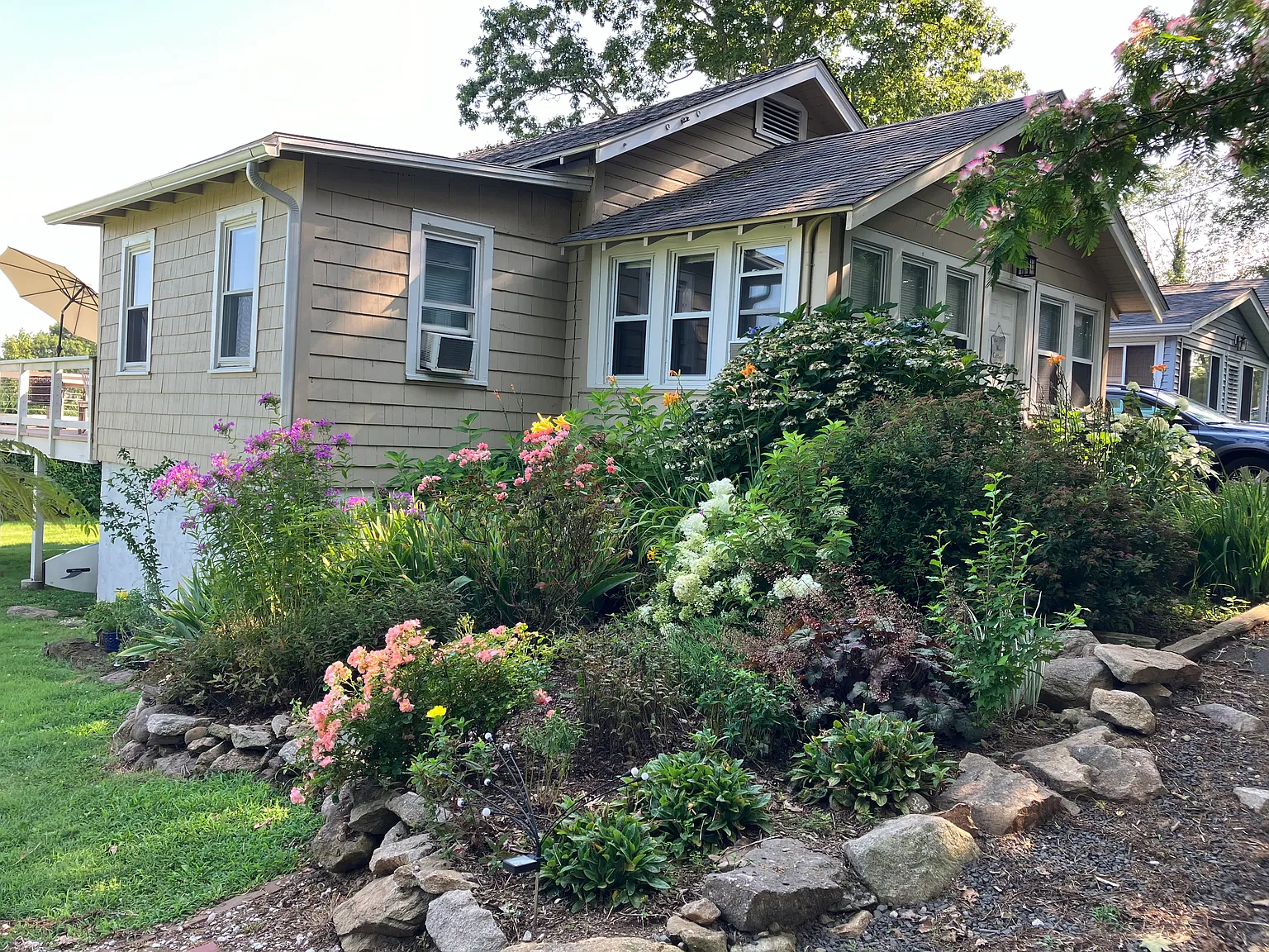 33 Bishop Rd — Photo 2