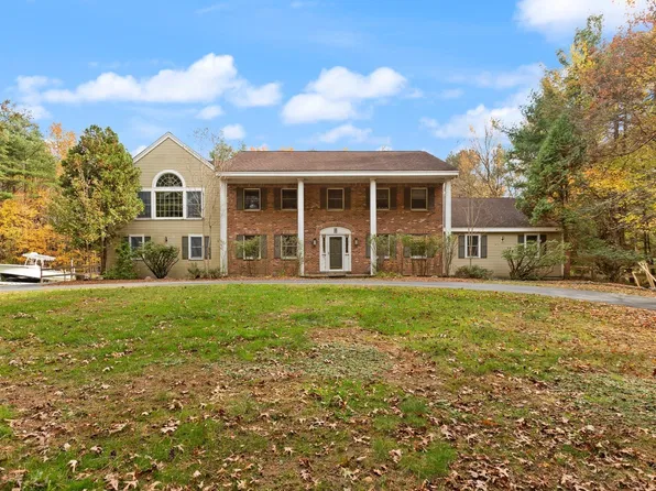 11 Pearl Rd, Boxford, MA 01921