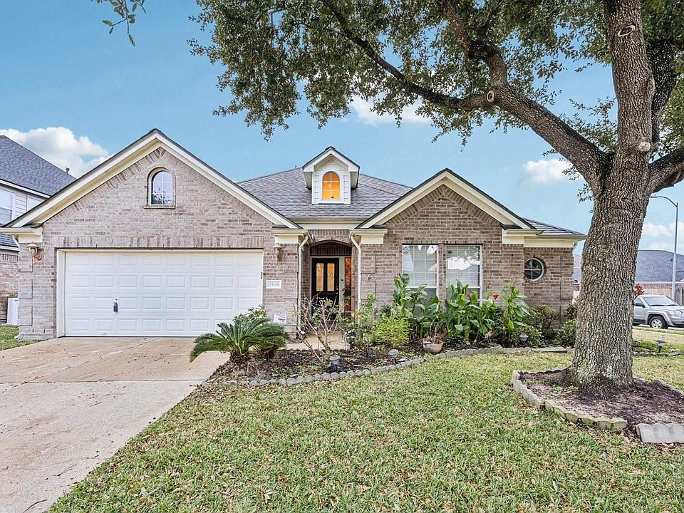 1st image of 15114 Magnoliabough Pl