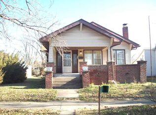 226 S Washington St, Jasonville, IN 47438